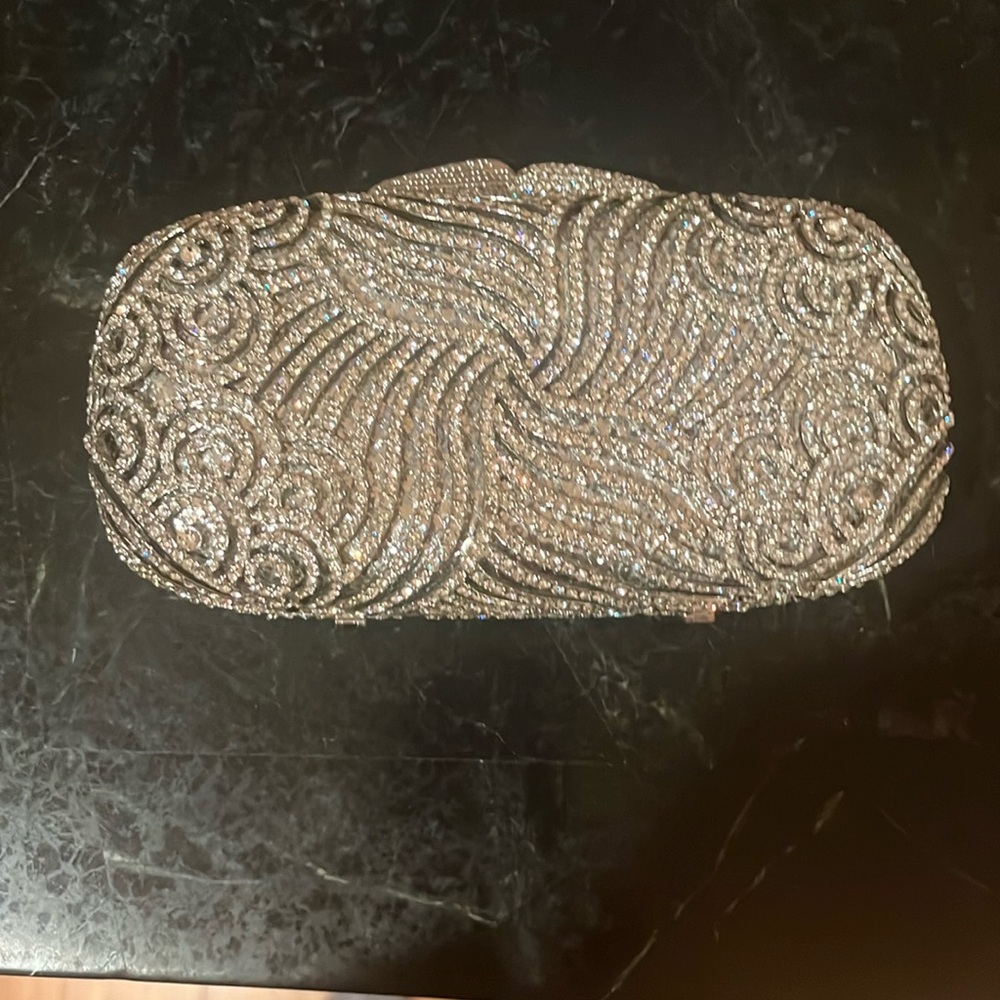 crystal evening bag. Silver leather lined, chain shoulder strap.